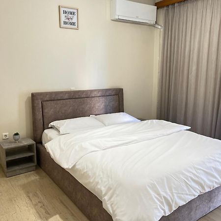 Mamour Apartment In Atena Exterior foto